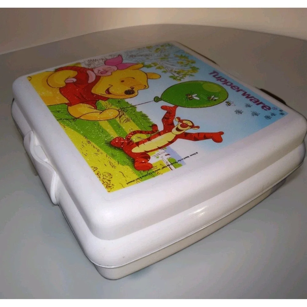 Vintage Tupperware Winnie the Pooh Sandwich Keepers‎ Disney Lunch Box